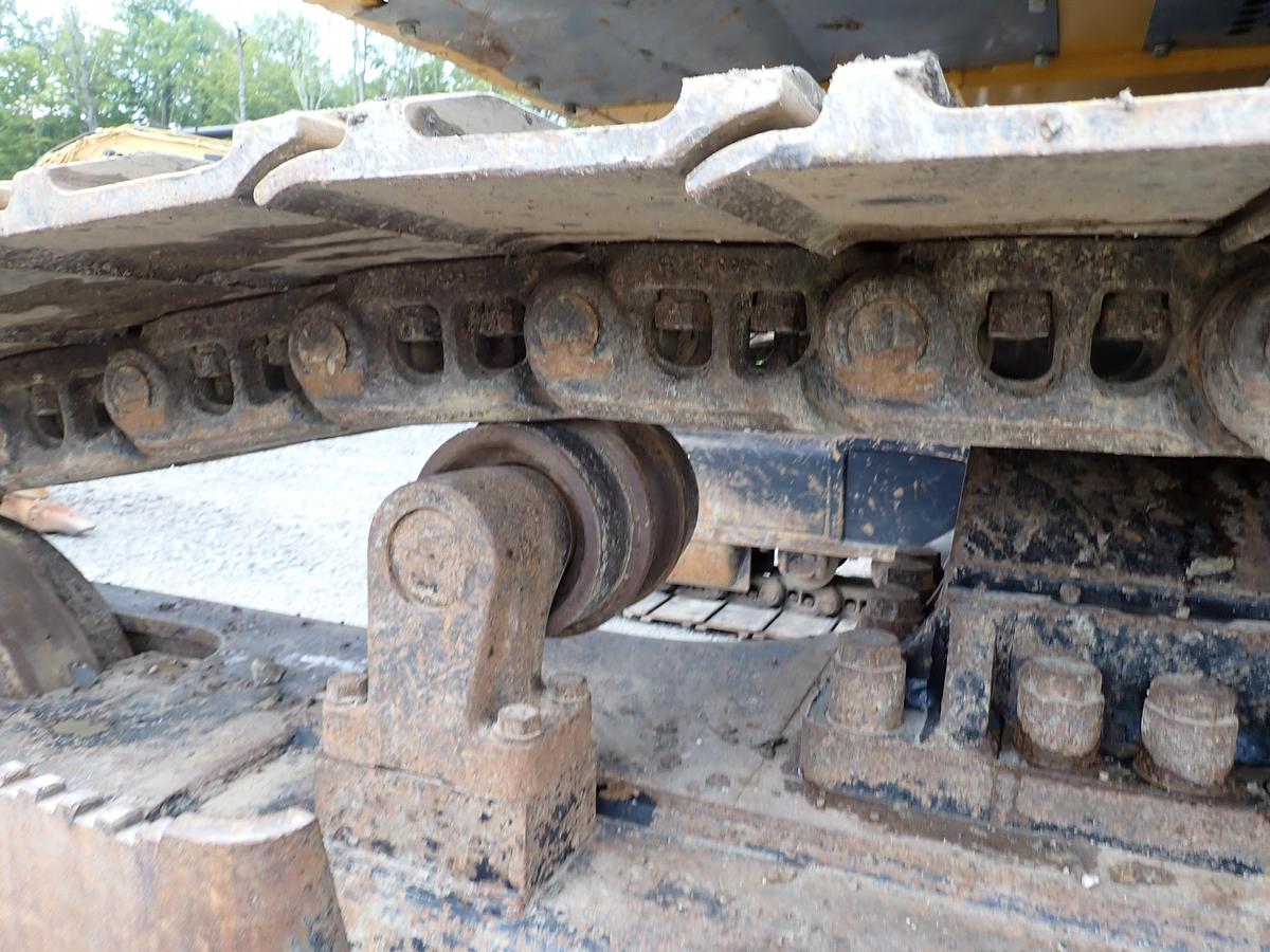 Used 2021 John Deere 870G LC Hydraulic Excavator MASS EXCAVATING BOOM