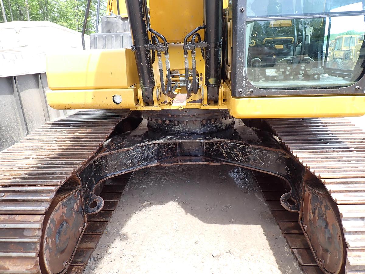 Used 2022 CAT 323 Excavator HYDRAULIC THUMB! 
