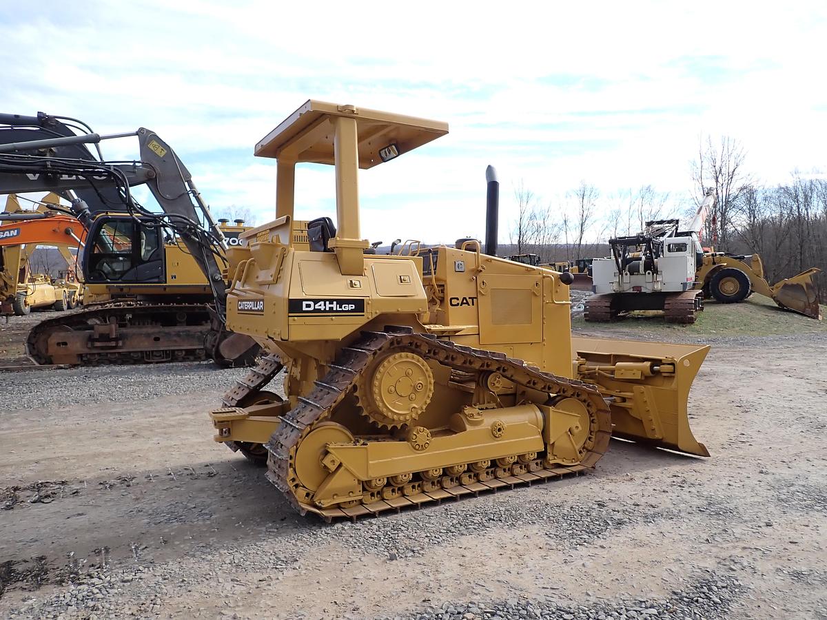 Used 1988 CAT D4H Series II Crawler Dozer