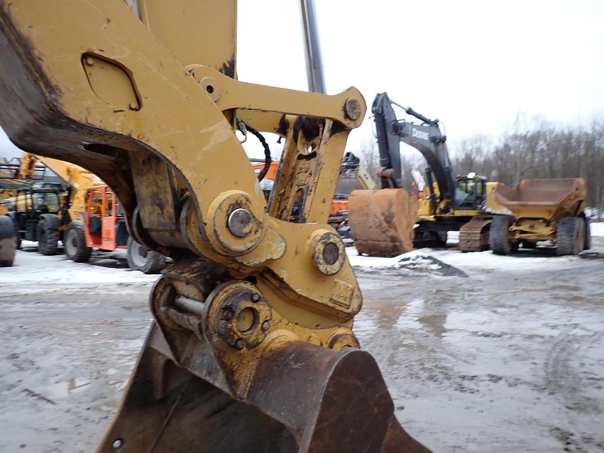 Used 2019 CAT 323 Hydraulic Excavator HYD THUMB! Q/C