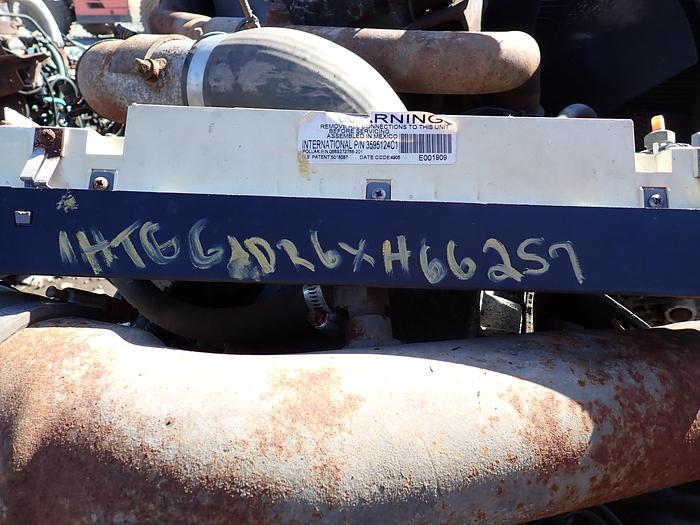 Used 1999 International DT530E Truck Engine 300 HP 