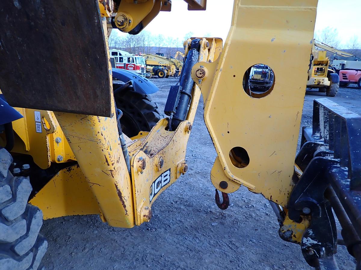 Used 2018 JCB 510-56 10K Telehandler 3500 HOURS