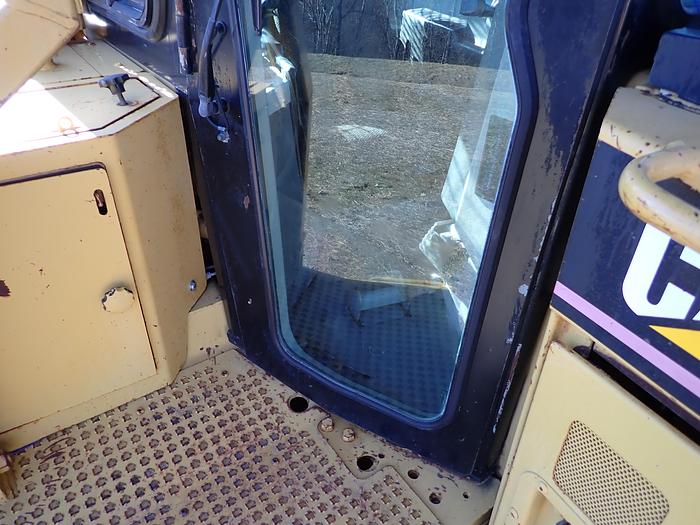 Used 2006 CAT D7R LGP II Crawler Dozer NEW UNDERCARRIAGE!