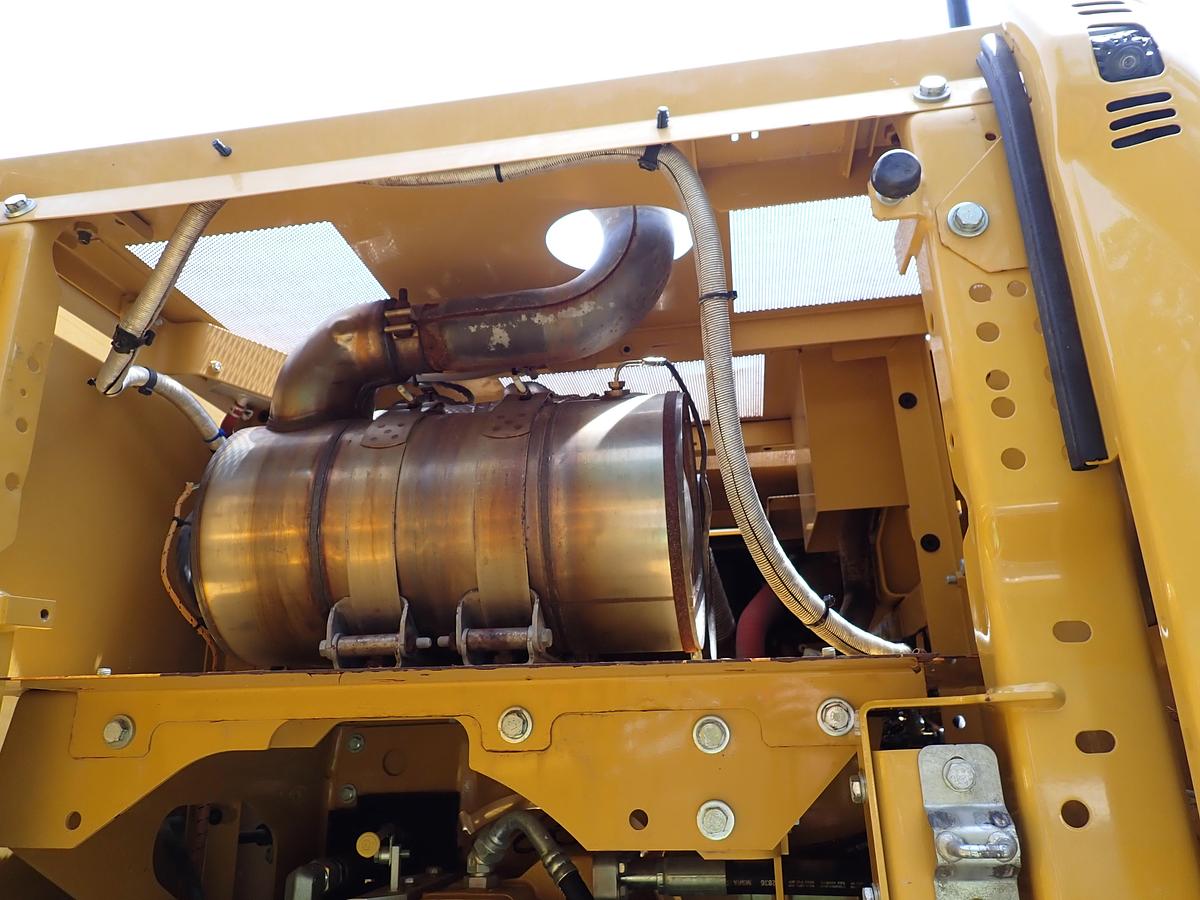 Used 2022 CAT 323 Excavator HYDRAULIC THUMB! 