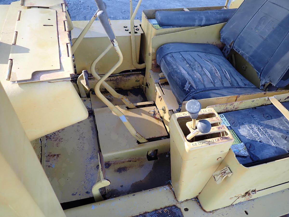 Used CAT D4D Crawler Dozer