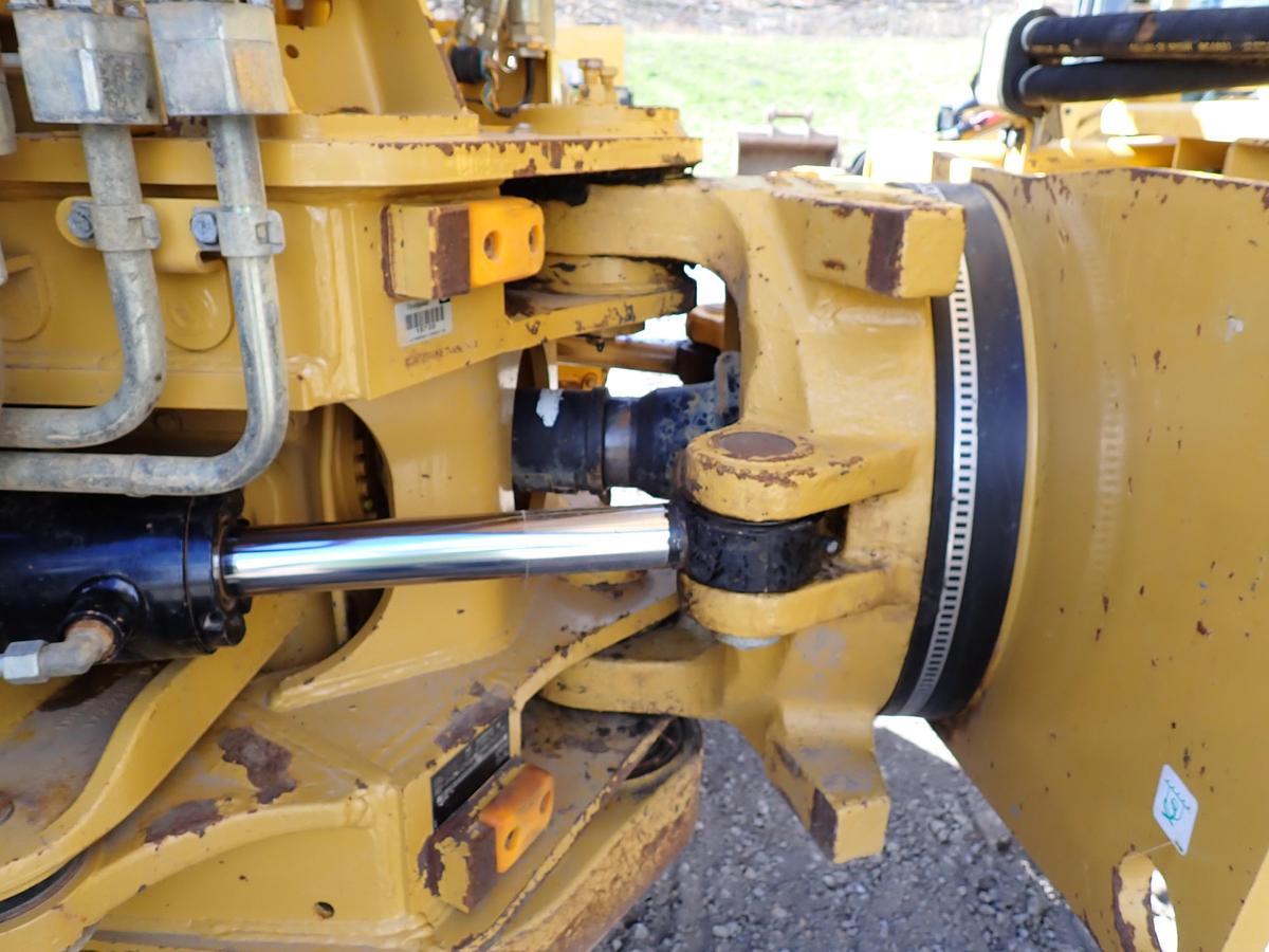 Used 2014 CAT 740B Articulated Truck