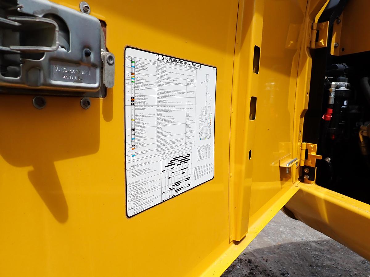 Used 2015 John Deere 160G LC Excavator HYDRAULIC THUMB & QC