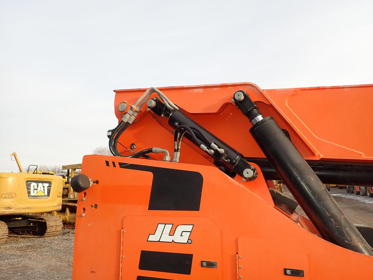 Used 2018 Skytrak 8042 8K Telehandler