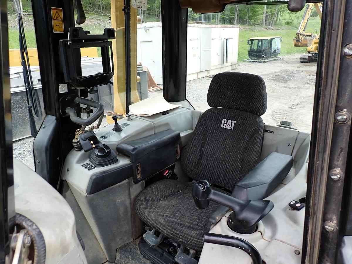 Used 2014 CAT D6N LGP Crawler Dozer