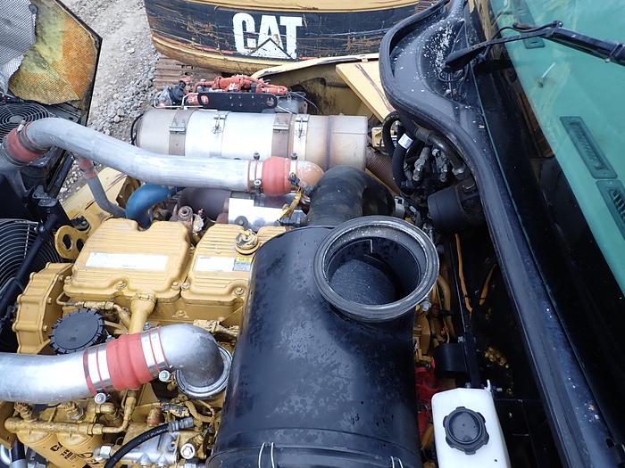 Used 2013 Caterpillar 740B Articulated Haul Truck w/ TAILGATE!