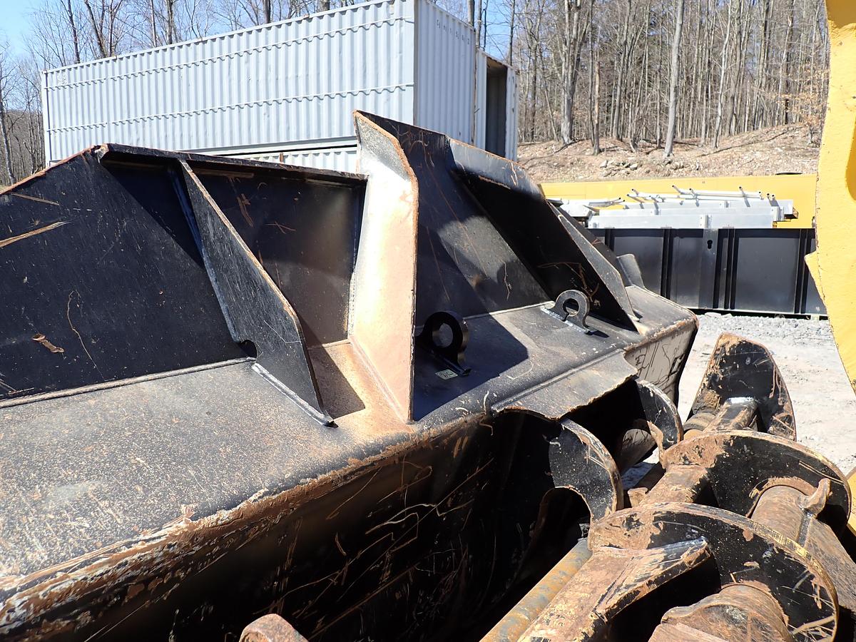 Used 2019 CAT 966M Wheel Loader Q/C & FORKS