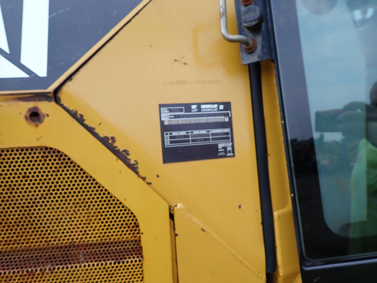 Used 2004 CAT D5G LGP Crawler Dozer