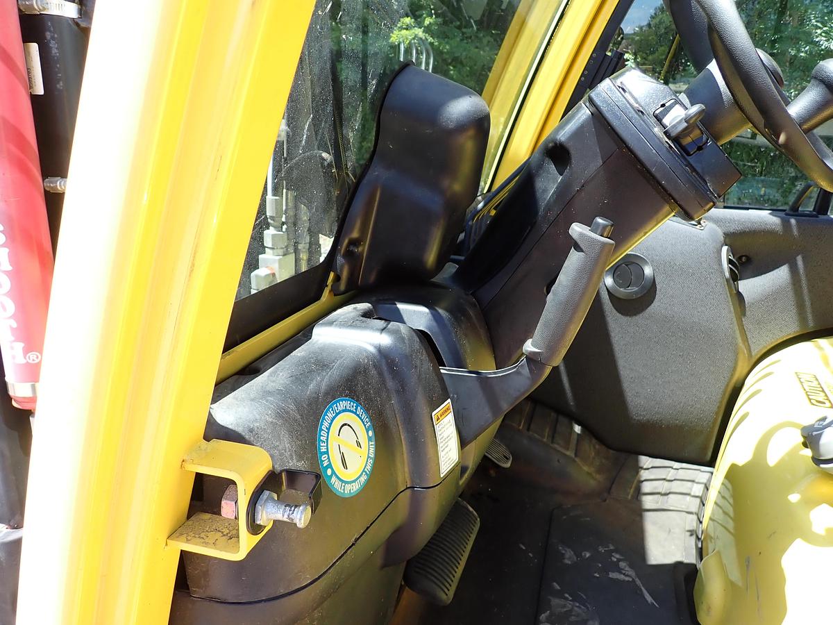 Used 2015 Hyster H80FT Diesel Forklift LOW HOURS! POSITIONERS!