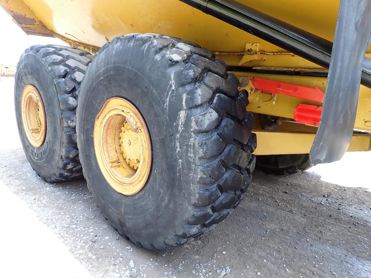 Used 2015 CAT 740B Articulated Haul Truck