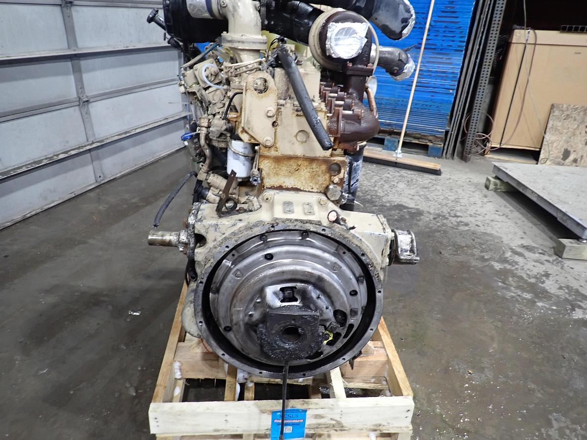 Used 2004 Cummins C8.3-300 Diesel Truck Engine CPL 2101