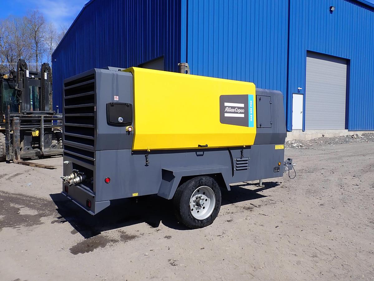 Used 2020 Atlas Copco XAS950 PD8 950 CFM Air Compressor 490 HOURS!!