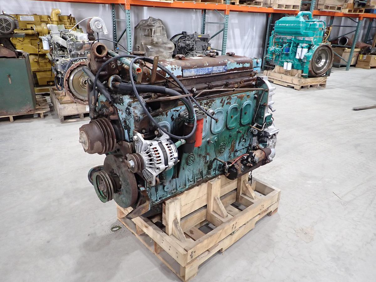 Used 1973 Detroit Diesel 6-71 Truck Engine