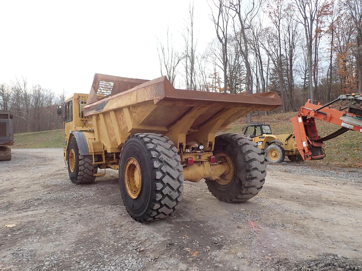 Used 1995 CAT D25D 25 Ton Articulated Haul Truck