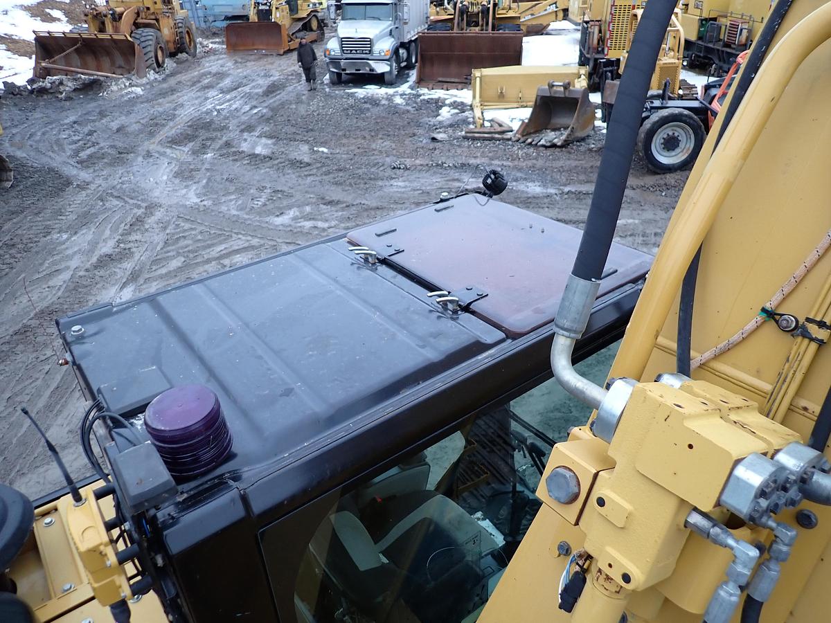 Used 2017 CAT 335F LCR Hydraulic Excavator w/ PROGRESSIVE THUMB!