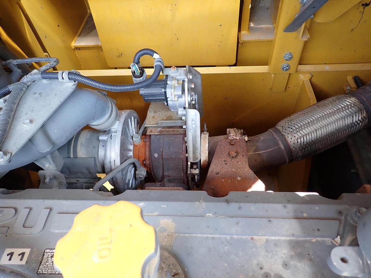 Used 2021 John Deere 870G LC Hydraulic Excavator MASS EXCAVATING BOOM