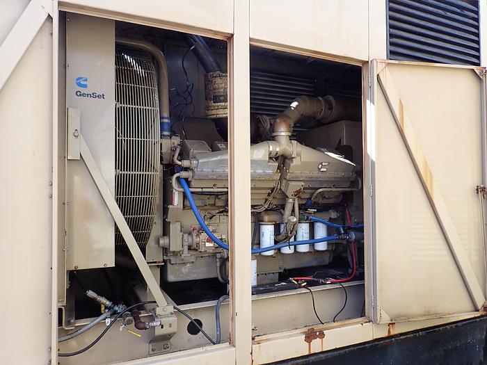 Used 1990 Cummins KTA38-G1 650 KW Generator Set CONTINUOUS DUTY