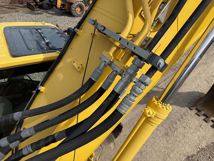Used Komatsu Pc238