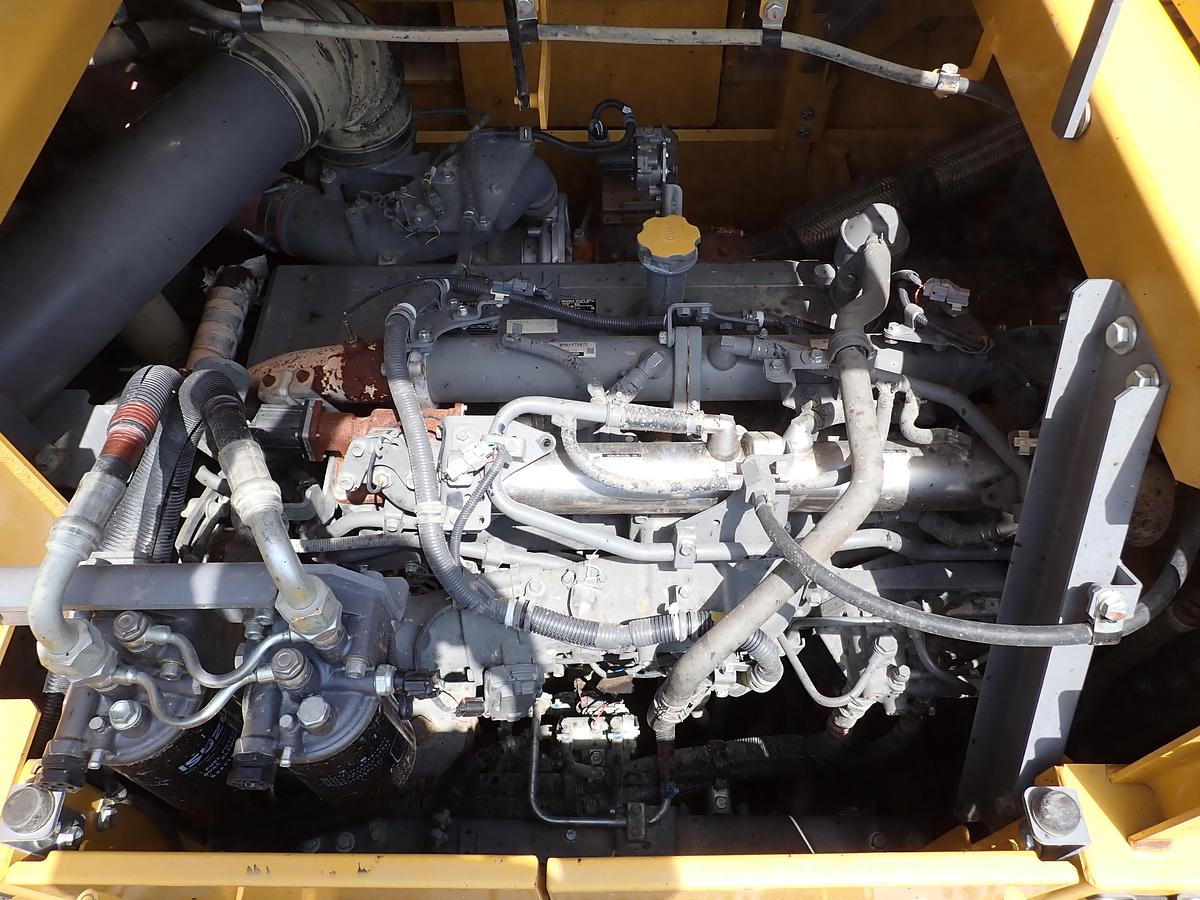 Used 2021 John Deere 870G LC Hydraulic Excavator MASS EXCAVATING BOOM