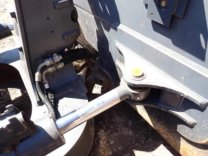 Used 2019 Case 2050M LGP