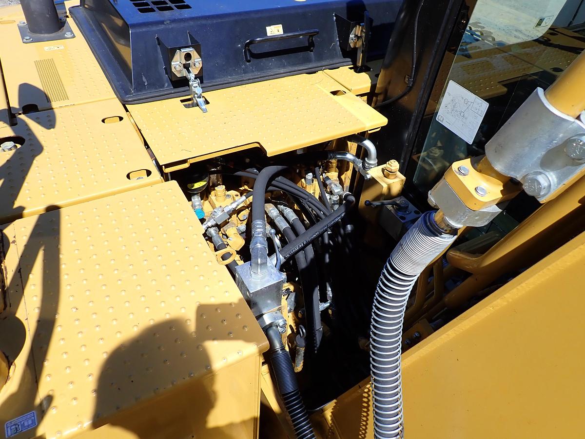 Used 2018 CAT 313FL GC Excavator HYDRAULIC THUMB