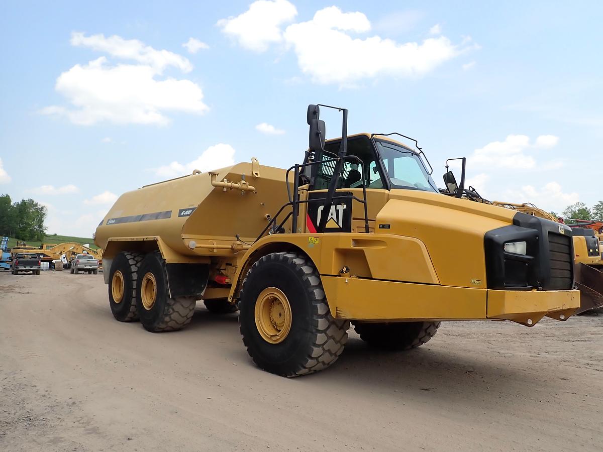 Used 2012 CAT 740B