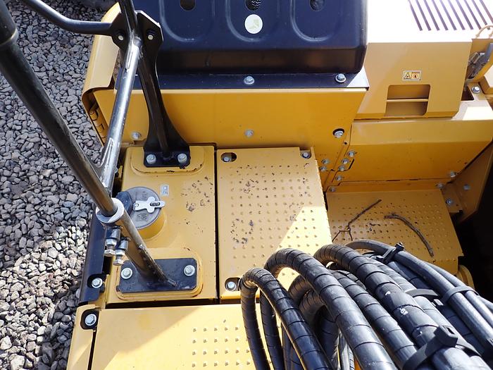 Used 2019 CAT 315F LCR