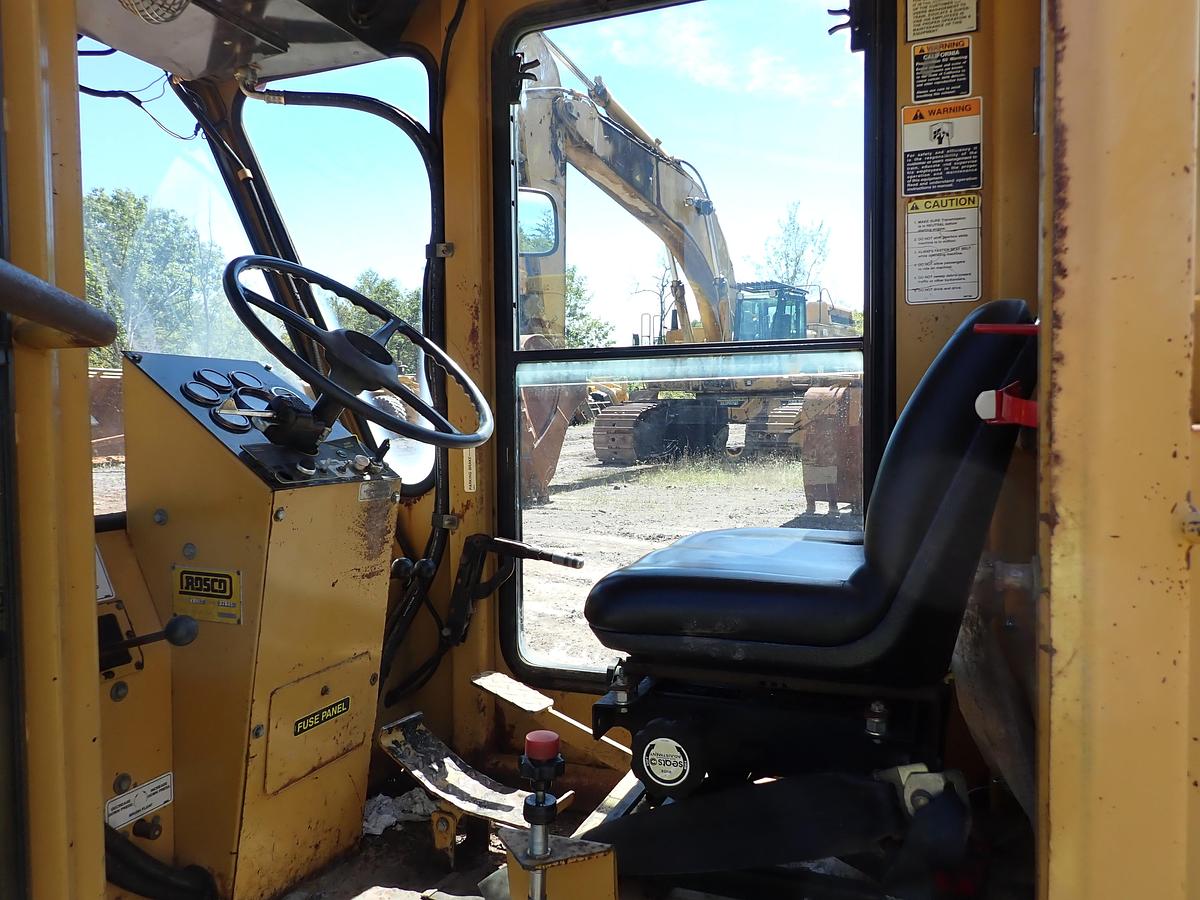 Used 2001 Rosco Challenger II