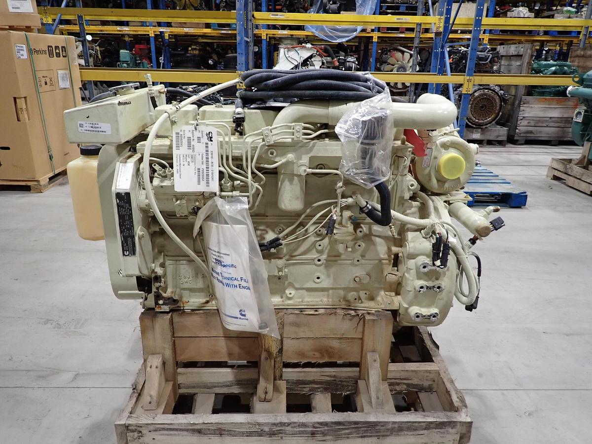 2009 Cummins B5.9-M210 MARINE Diesel Engine UNUSED GOV'T SURPLUS