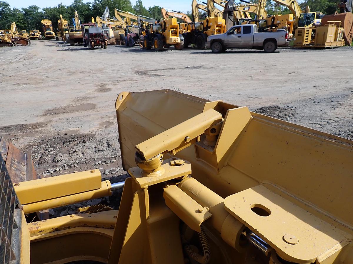 Used 2004 CAT D5G LGP Crawler Dozer