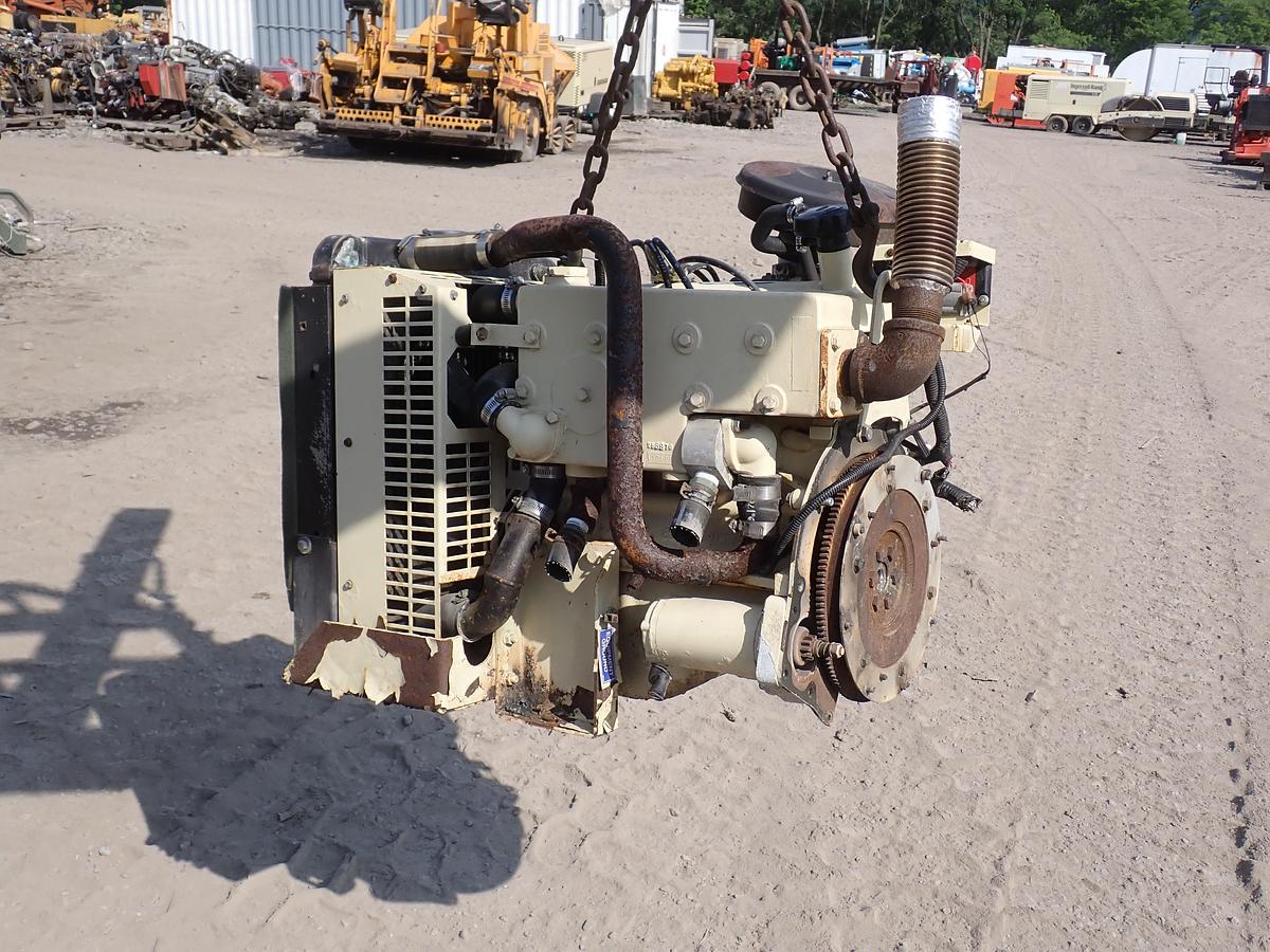 Used 2000 Ford VSG413I Gas Engine