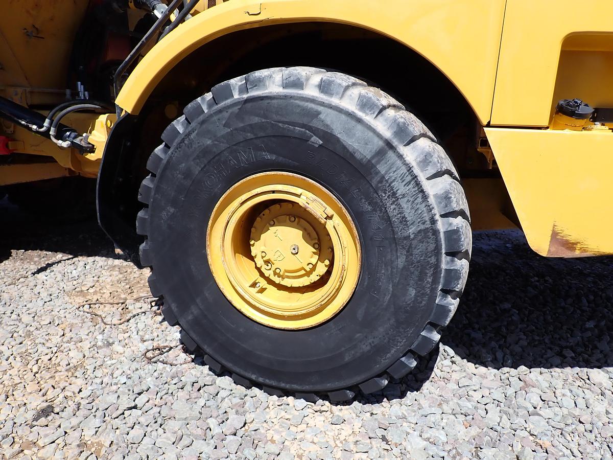 Used 2012 CAT 740B Articulated Haul Truck w/ TAILGATE