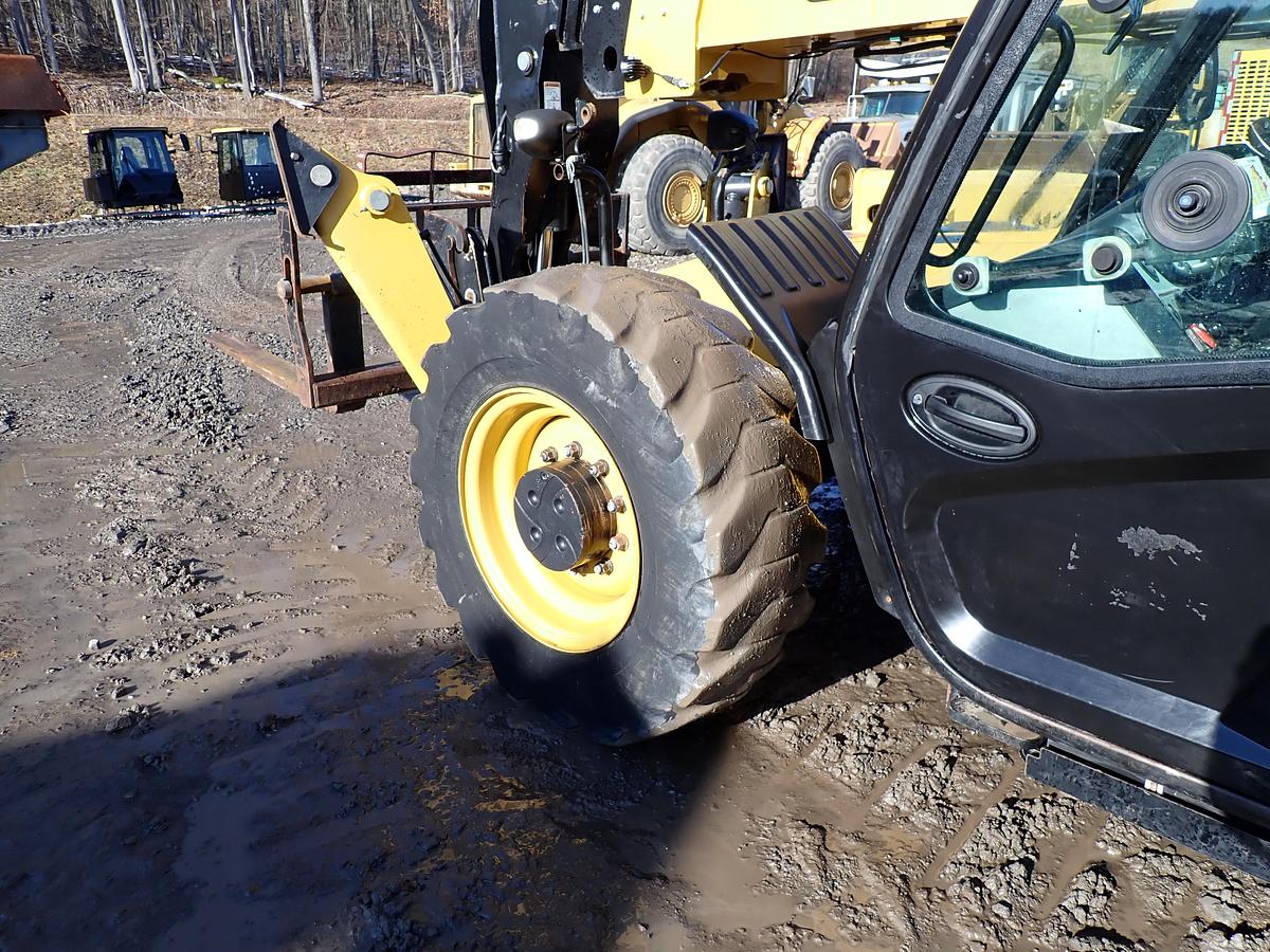 Used 2019 CAT TL1255D