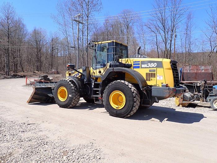 Used 2017 Komatsu WA380-8 Wheel Loader CLEAN! SIDE DUMP BUCKET 23.5-25 A/C