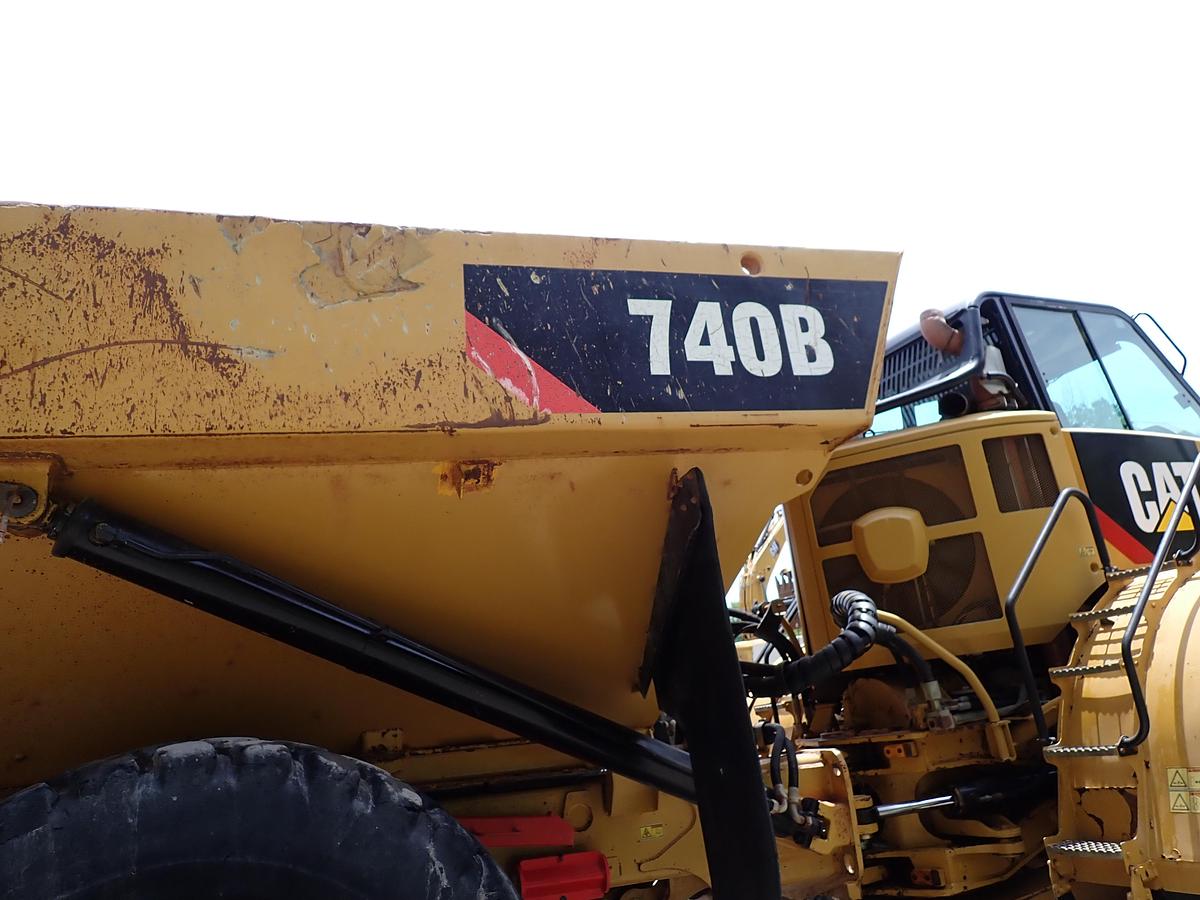 Used 2015 CAT 740B Articulated Haul Truck