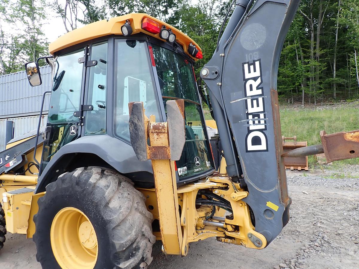 Used 2010 John Deere 410J Loader Backhoe 1100 HOURS!