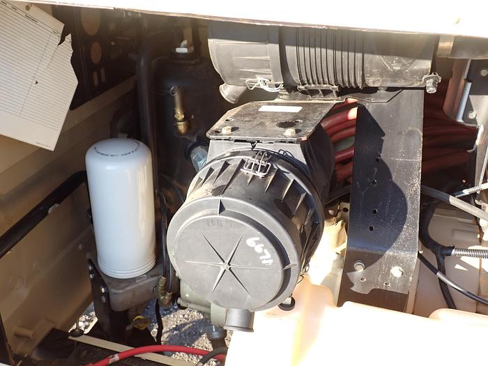 Used 2013 Doosan P185WJD-FX-T4I Air Compressor Deere Diesel