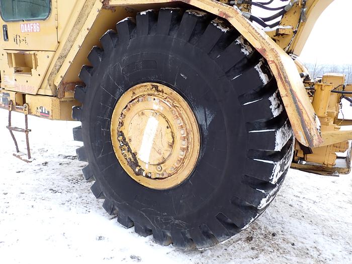 Used 1994 CAT 621F 8000 Gallon Water Wagon
