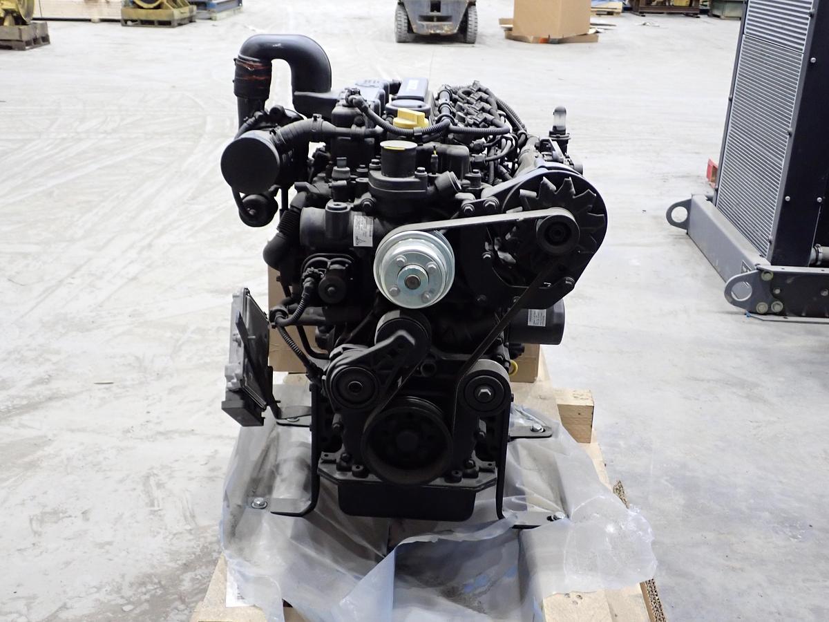 2024 Deutz TD2.9 L4 Diesel Engine FACTORY NEW!