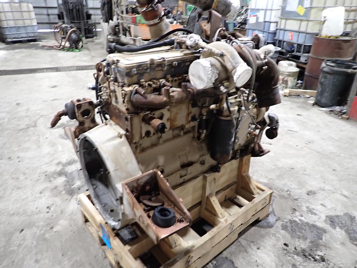Used 2011 Cummins C8.3-300E Diesel Engine ISC CPL 8692