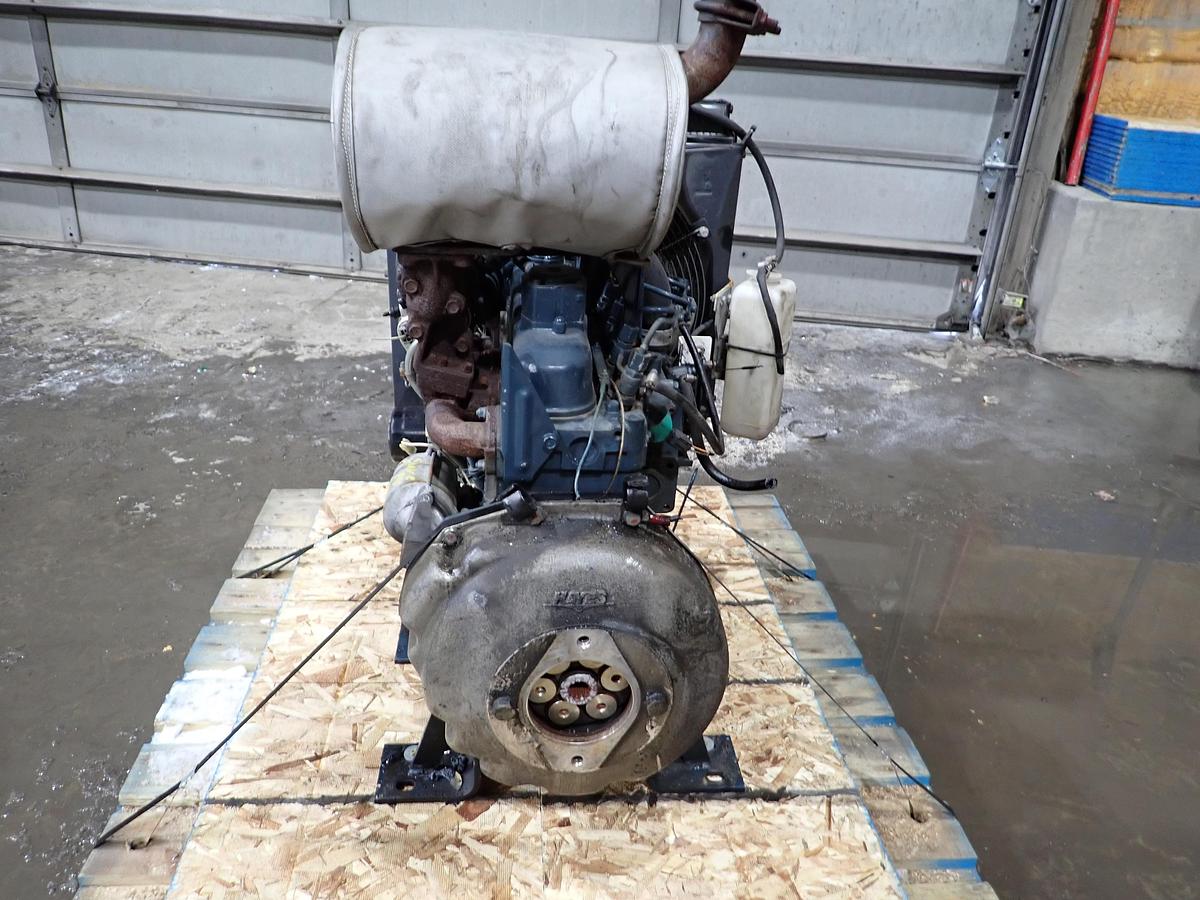 Used Kubota V1505-T Turbo Diesel Engine Power Unit 88 HOURS!