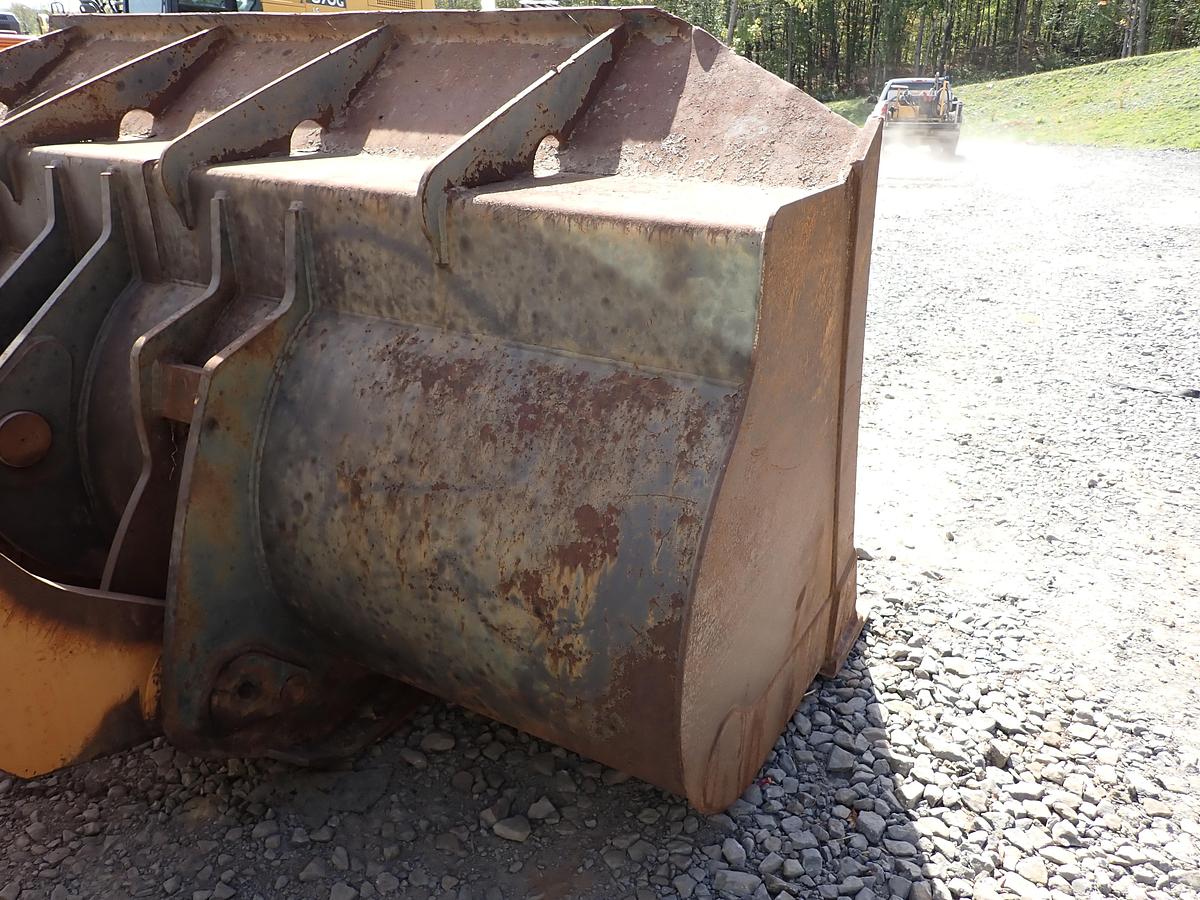 Used 2012 Case 1021F Wheel Loader 5700 HOURS