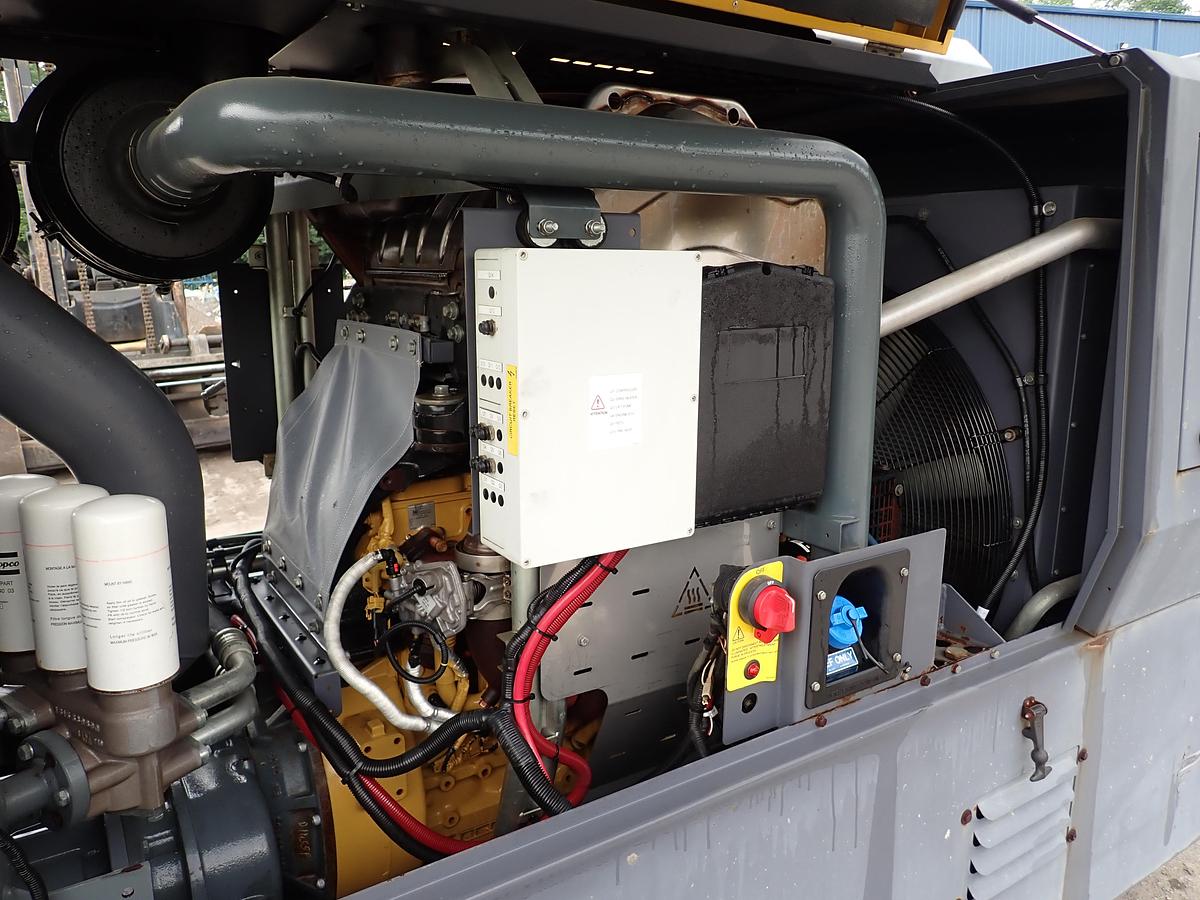 Used 2020 Atlas Copco XAS950 CD8 950 CFM Air Compressor