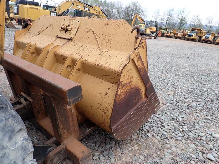 Used Dresser 530 Wheel Loader w/ FORKS & BUCKET