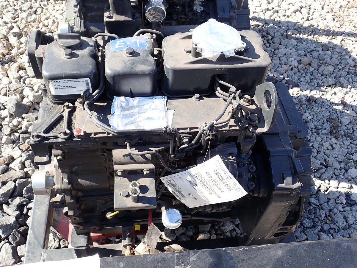 2022 Case F4GE9454K Diesel Engine 580N BACKHOE LOADER