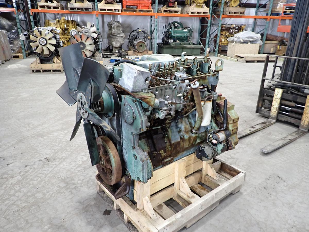 Used Detroit Diesel Series 40 7.6 Liter Engine DT466 MECHANICAL